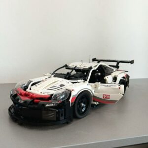 Alternative view of LEGO 42096 Technic Porsche 911 RSR Model