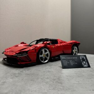 Alternative view of Lego 42143 Technic Ferrari Daytona SP3